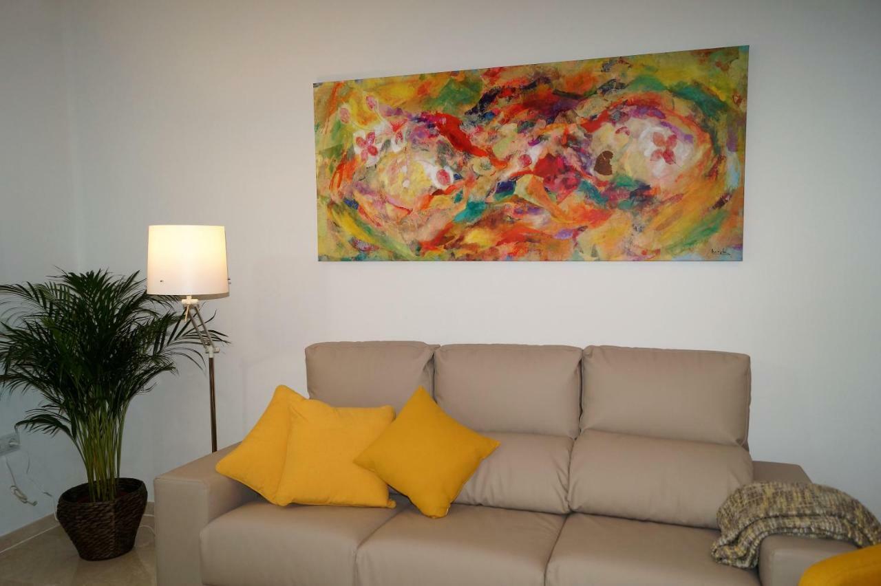 Apartamento Plaza Alfonso XII Málaga Dış mekan fotoğraf