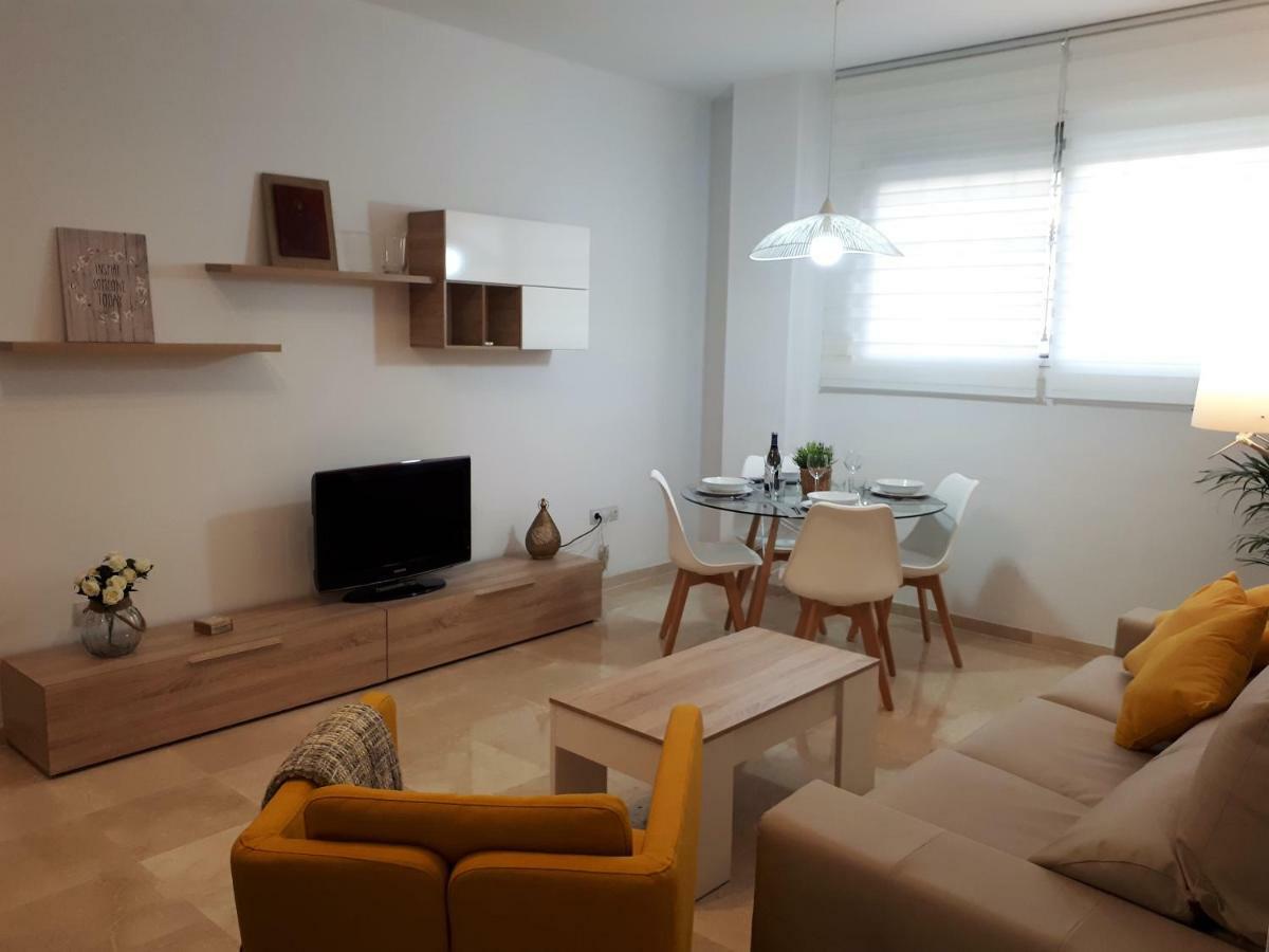 Apartamento Plaza Alfonso XII Málaga Dış mekan fotoğraf